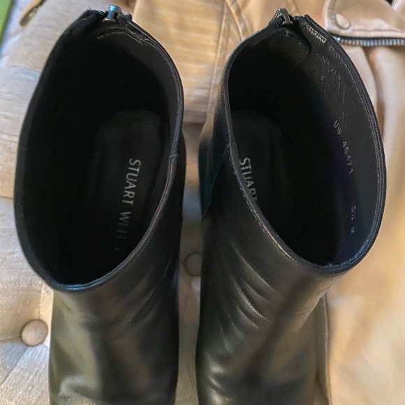 Stuart Weitzman black leather ankle boots. Great condition. 3 inch heels - Picture 2 of 4